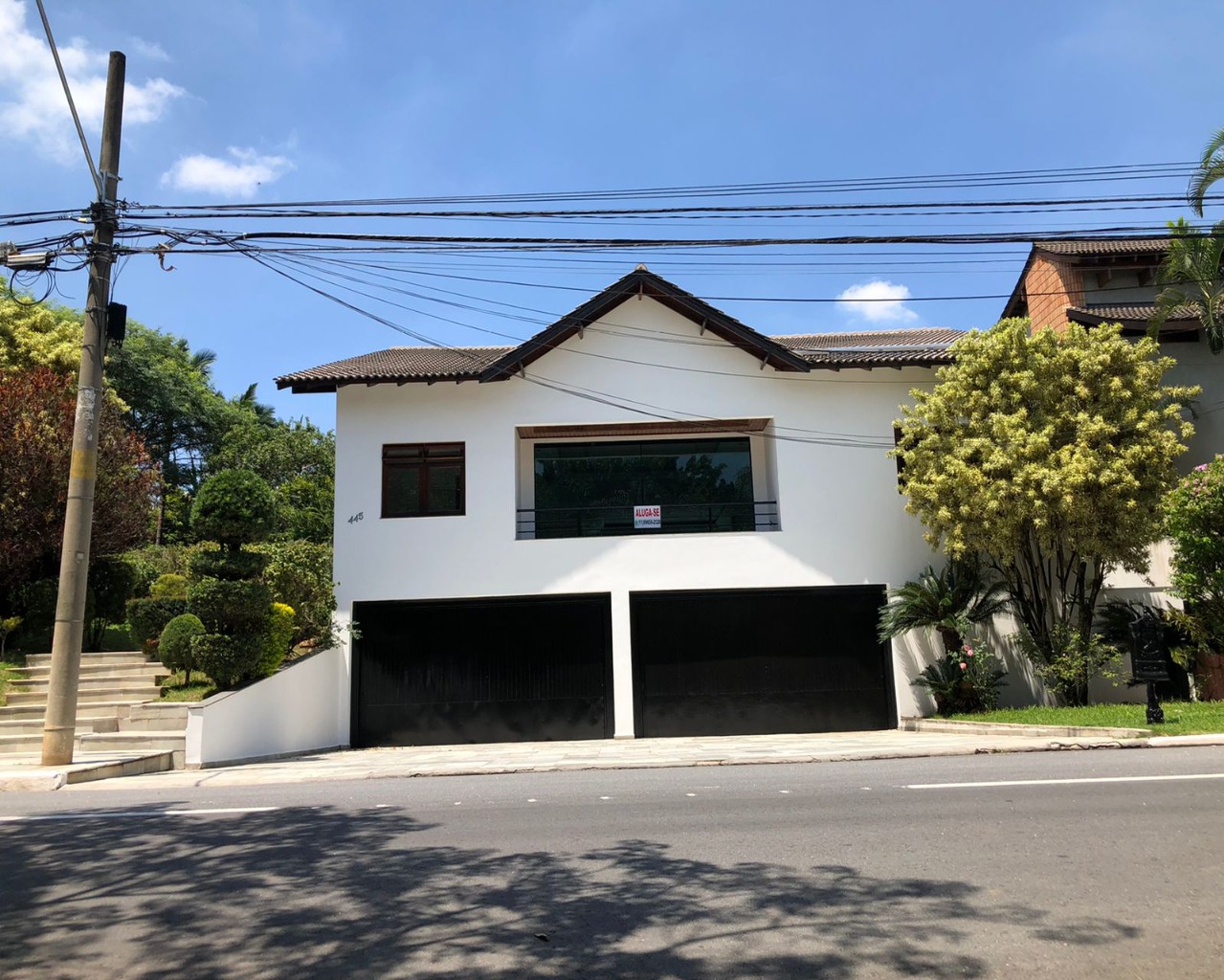 Casa de Condomínio para alugar com 3 quartos, 500m² - Foto 1