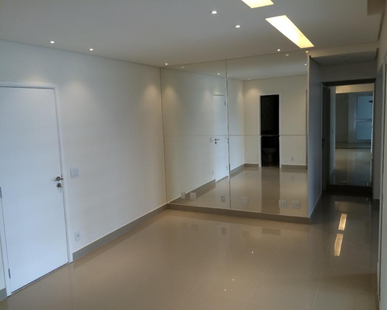 Apartamento, 2 quartos, 107 m² - Foto 1