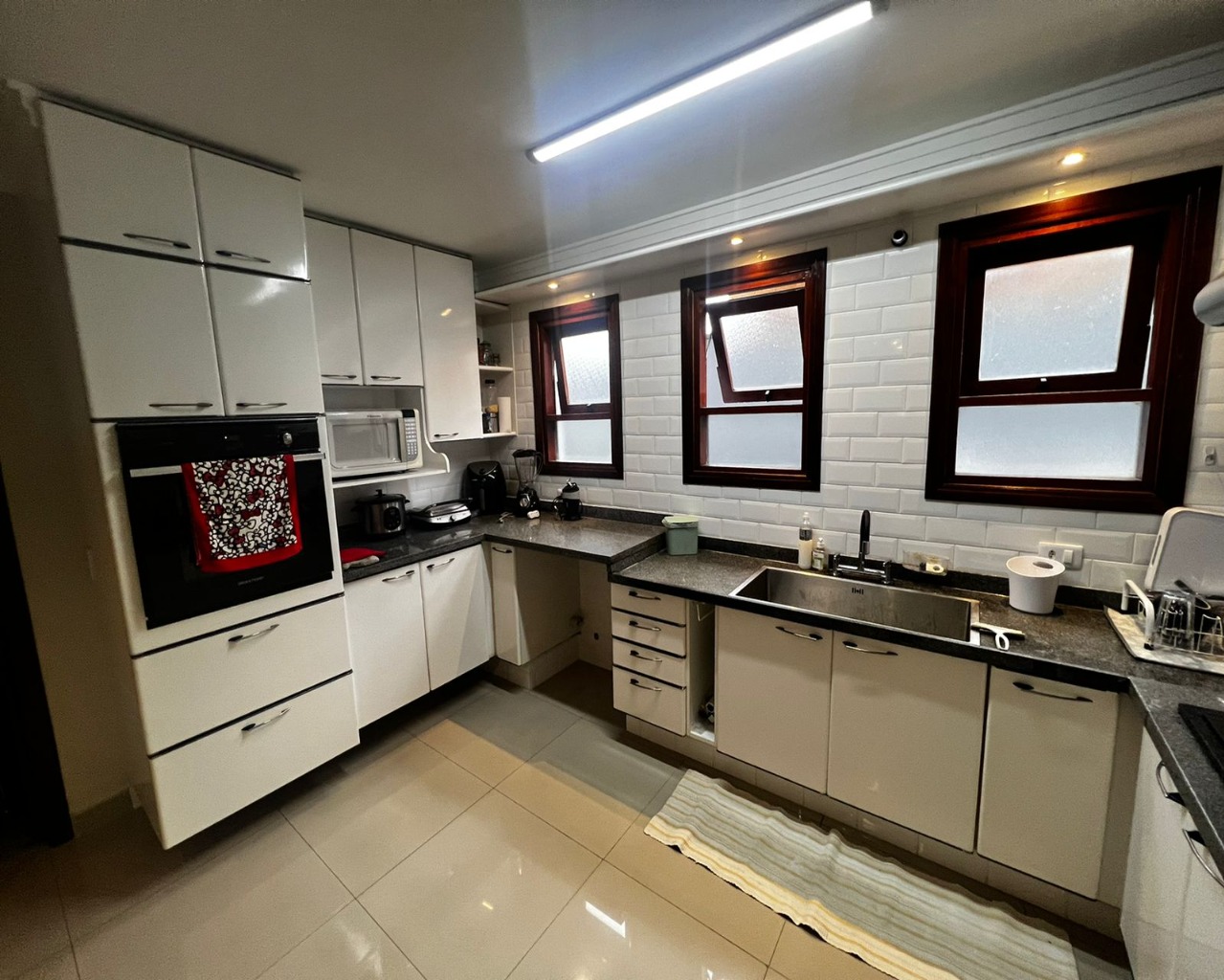 Casa, 4 quartos, 320 m² - Foto 9