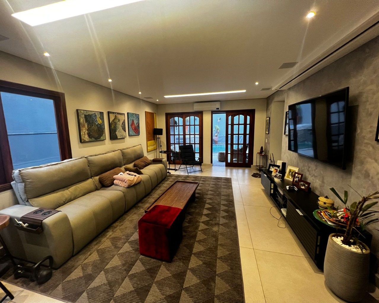 Casa, 4 quartos, 320 m² - Foto 4