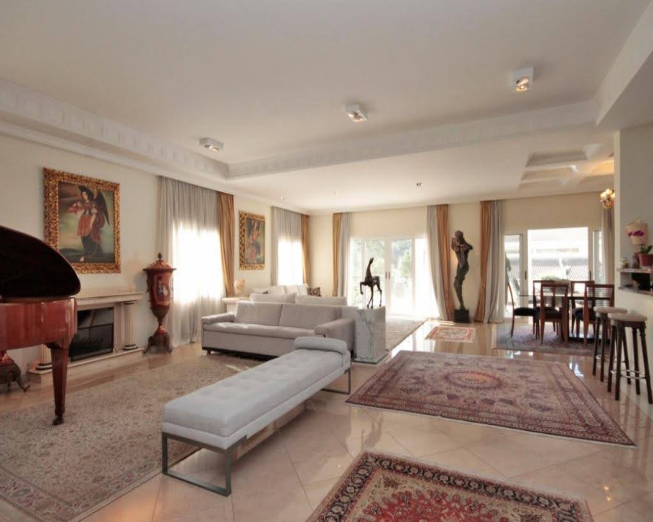 Casa, 6 quartos, 980 m² - Foto 1