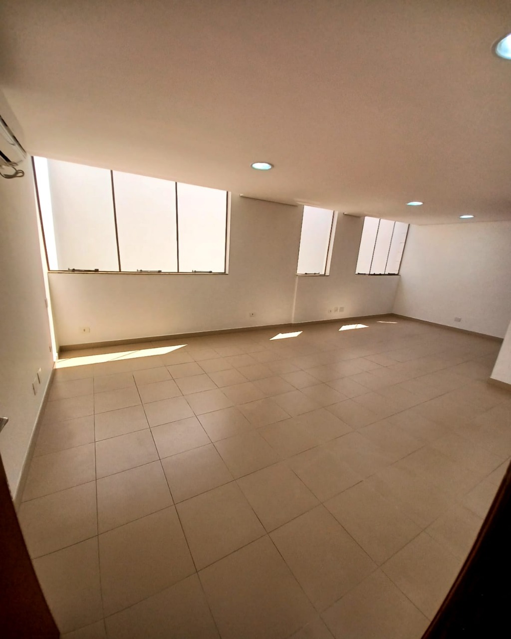 Prédio Inteiro, 304 m² - Foto 27