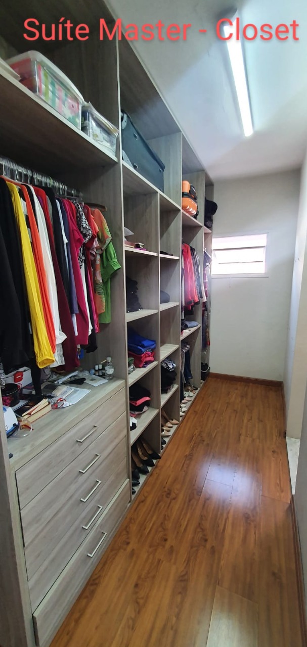 Casa, 3 quartos, 338 m² - Foto 37