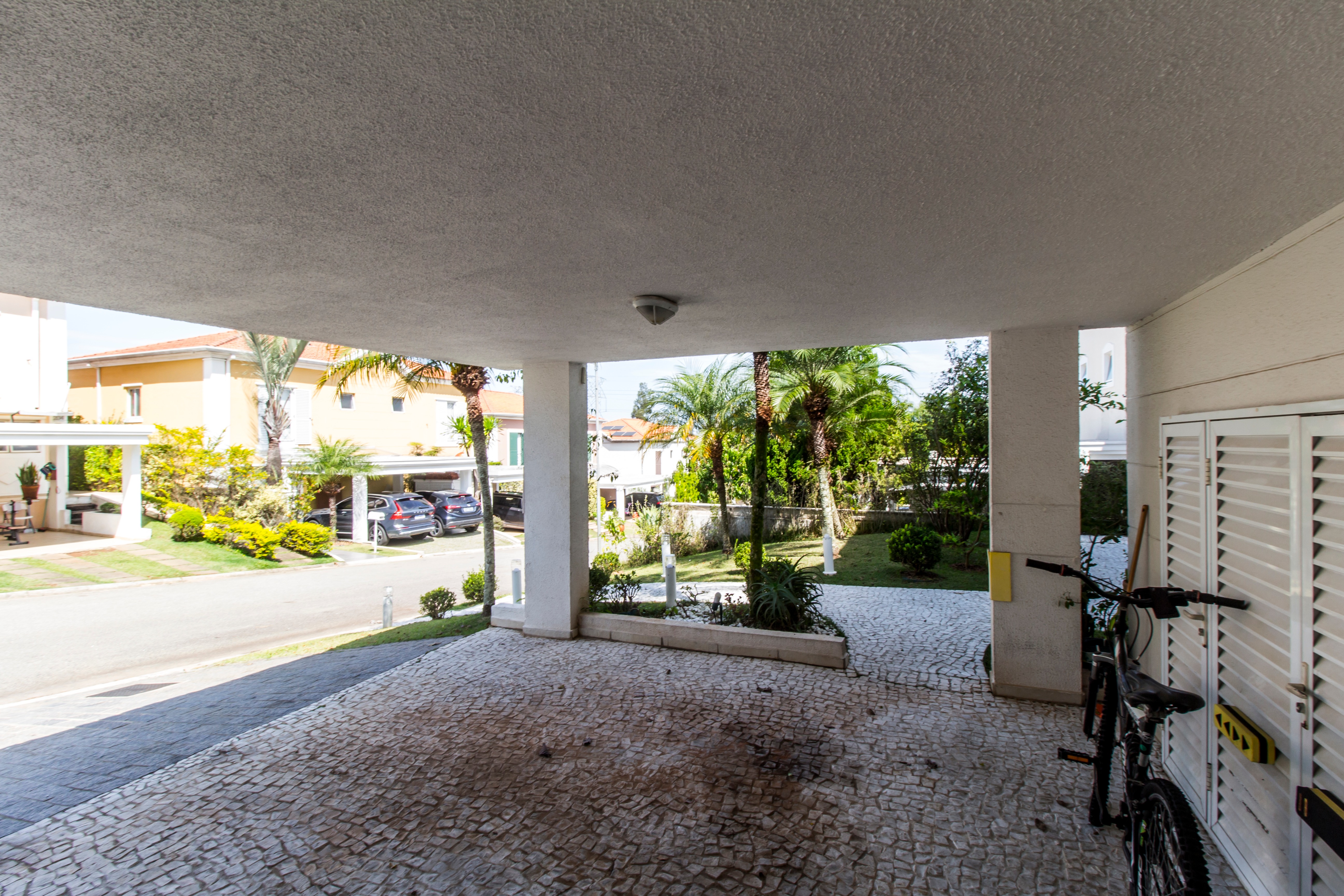 Casa, 4 quartos, 318 m² - Foto 4