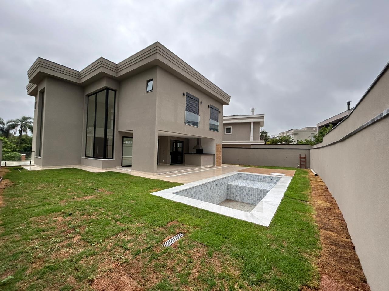Casa, 4 quartos, 309 m² - Foto 4
