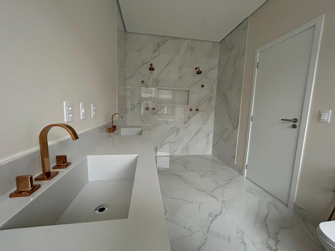 Casa, 4 quartos, 309 m² - Foto 30