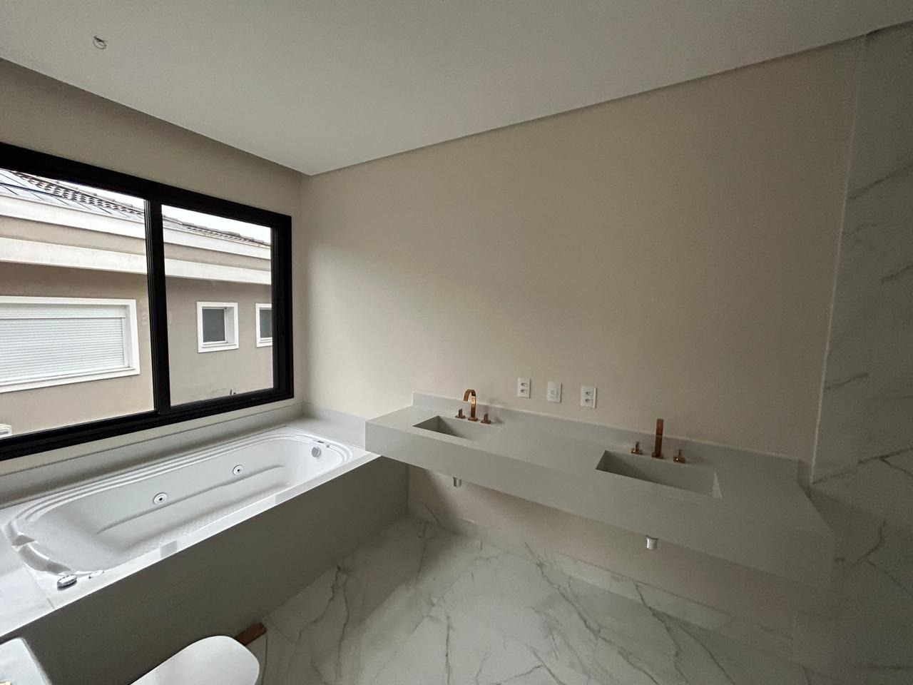 Casa, 4 quartos, 309 m² - Foto 29