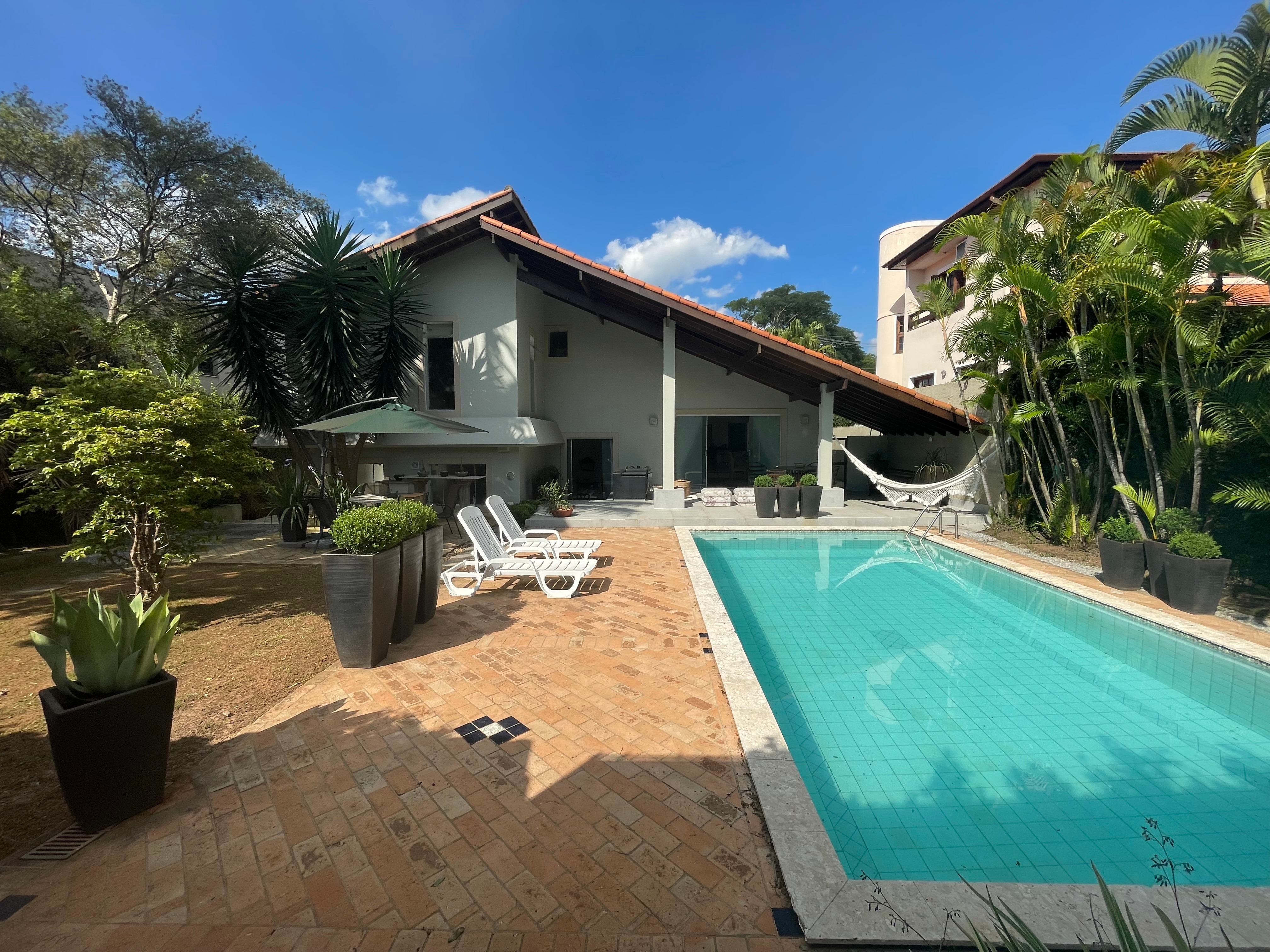 Casa de Condomínio para alugar com 4 quartos, 480m² - Foto 76