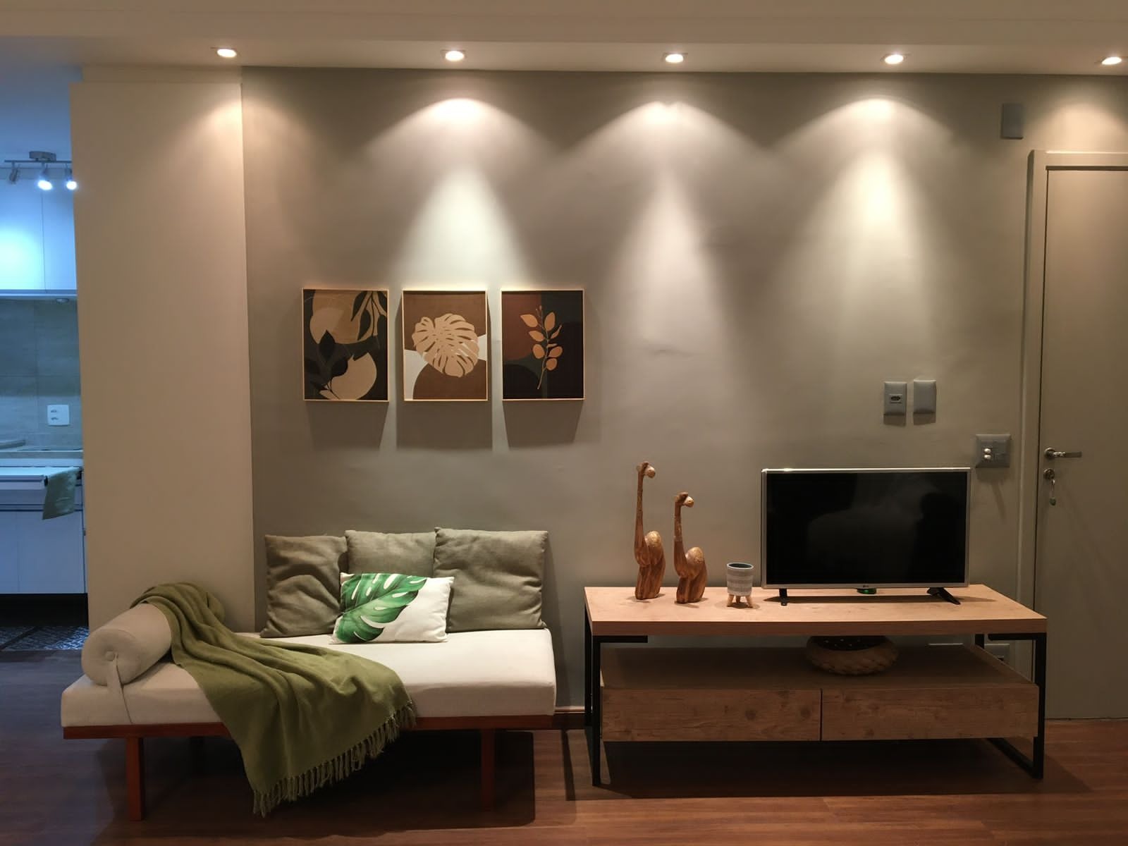 Apartamento, 3 quartos, 72 m² - Foto 2