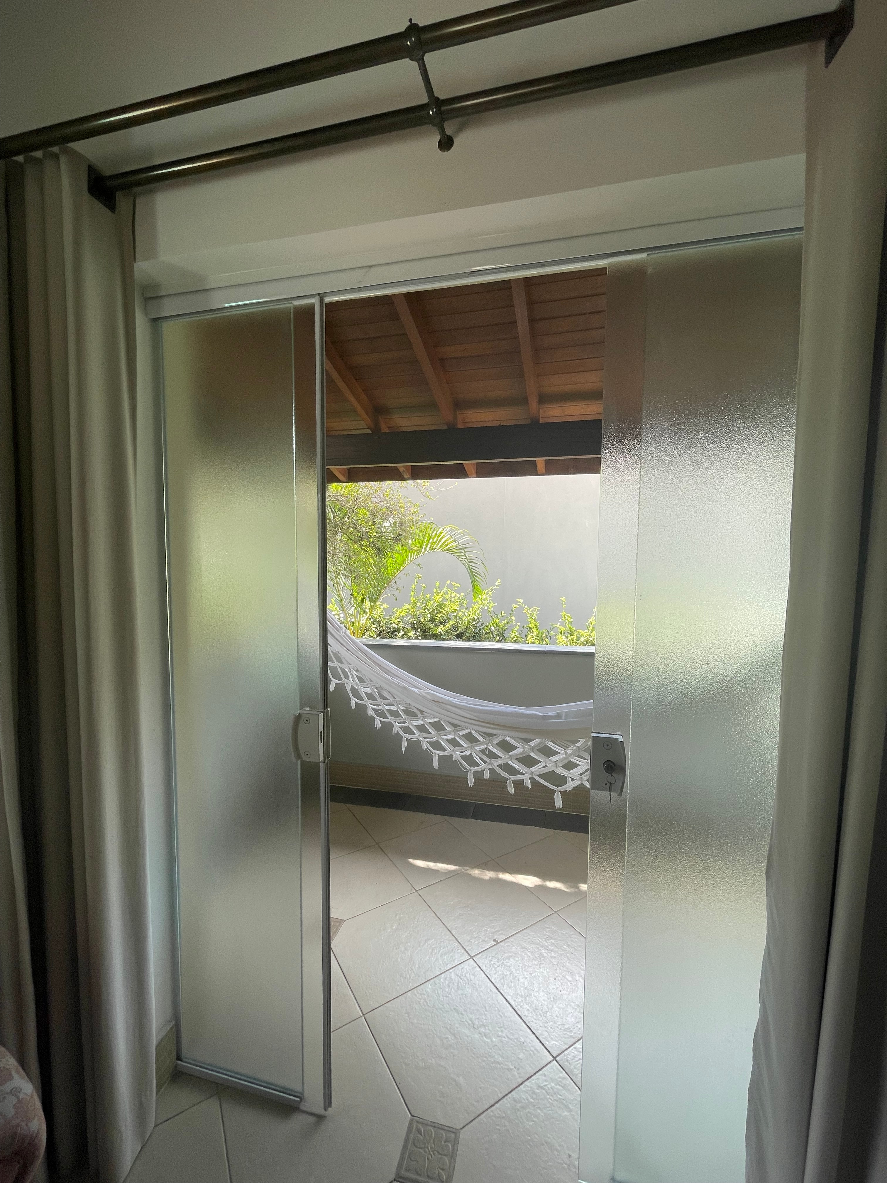 Casa de Condomínio para alugar com 4 quartos, 480m² - Foto 61