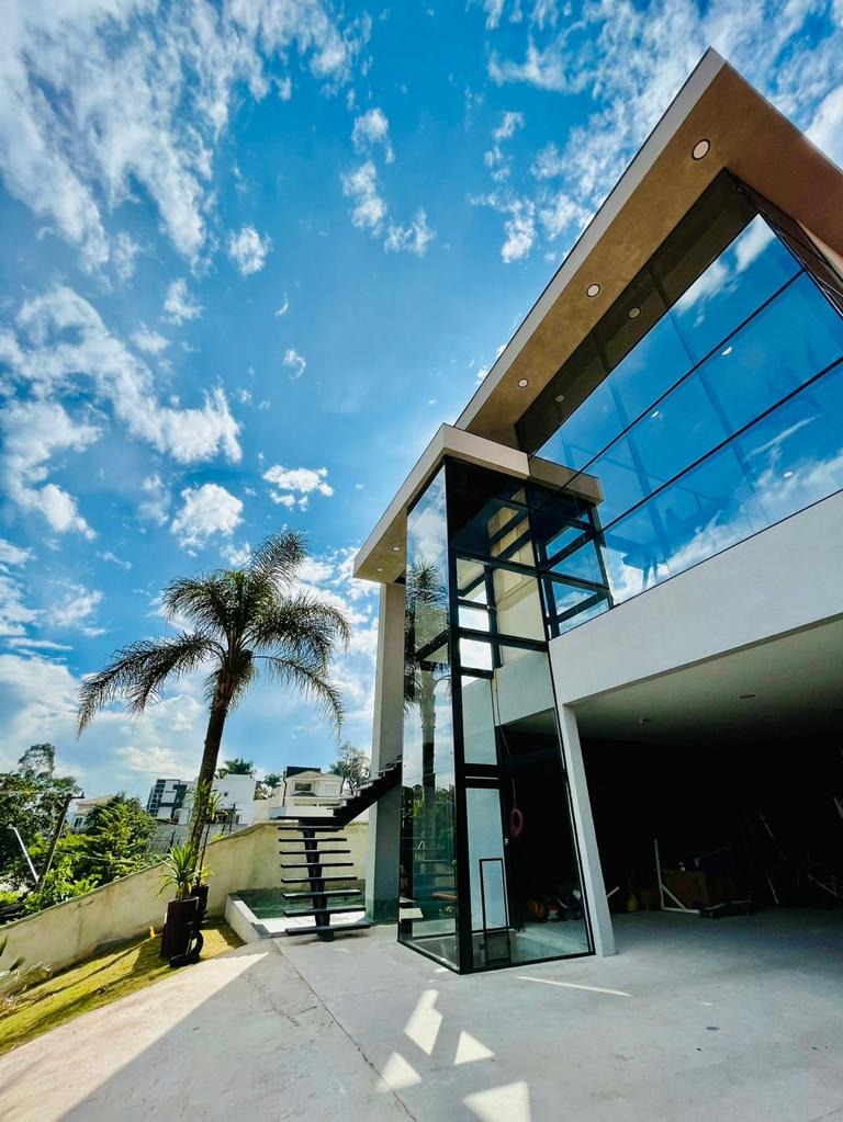 Casa, 4 quartos, 430 m² - Foto 1