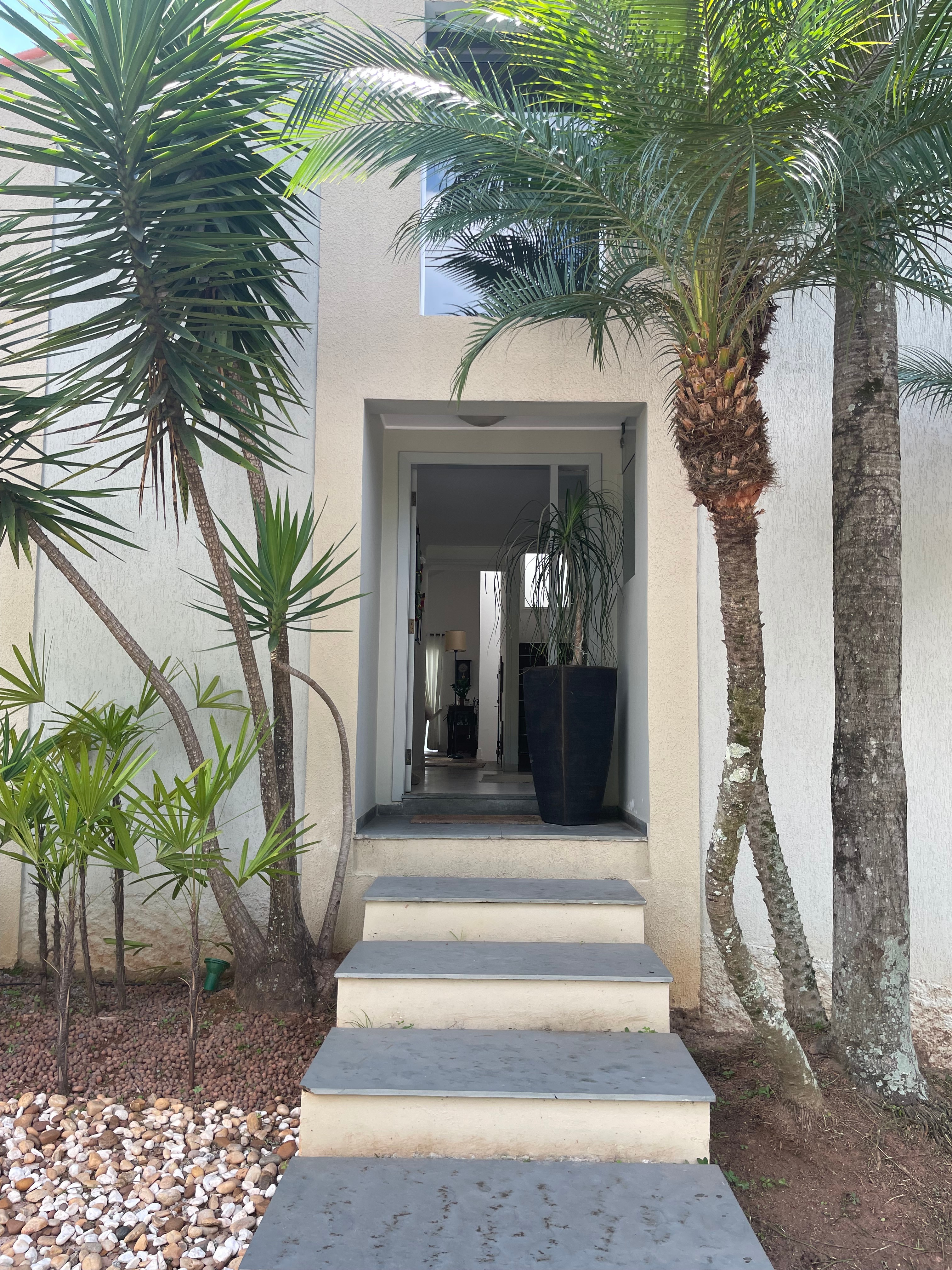 Casa de Condomínio para alugar com 4 quartos, 480m² - Foto 5