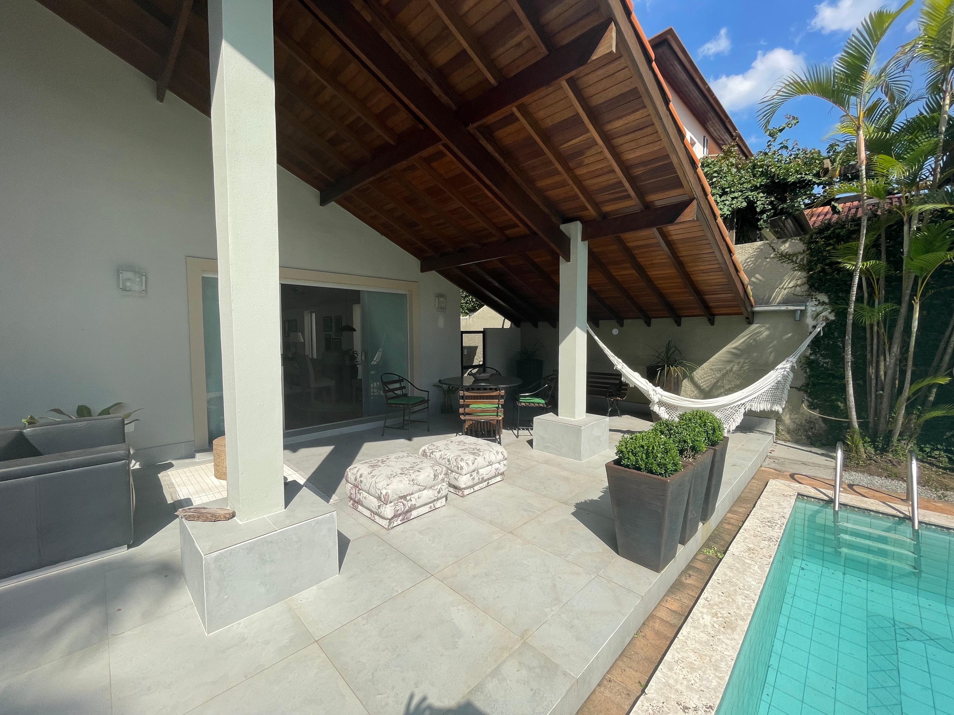 Casa de Condomínio para alugar com 4 quartos, 480m² - Foto 74