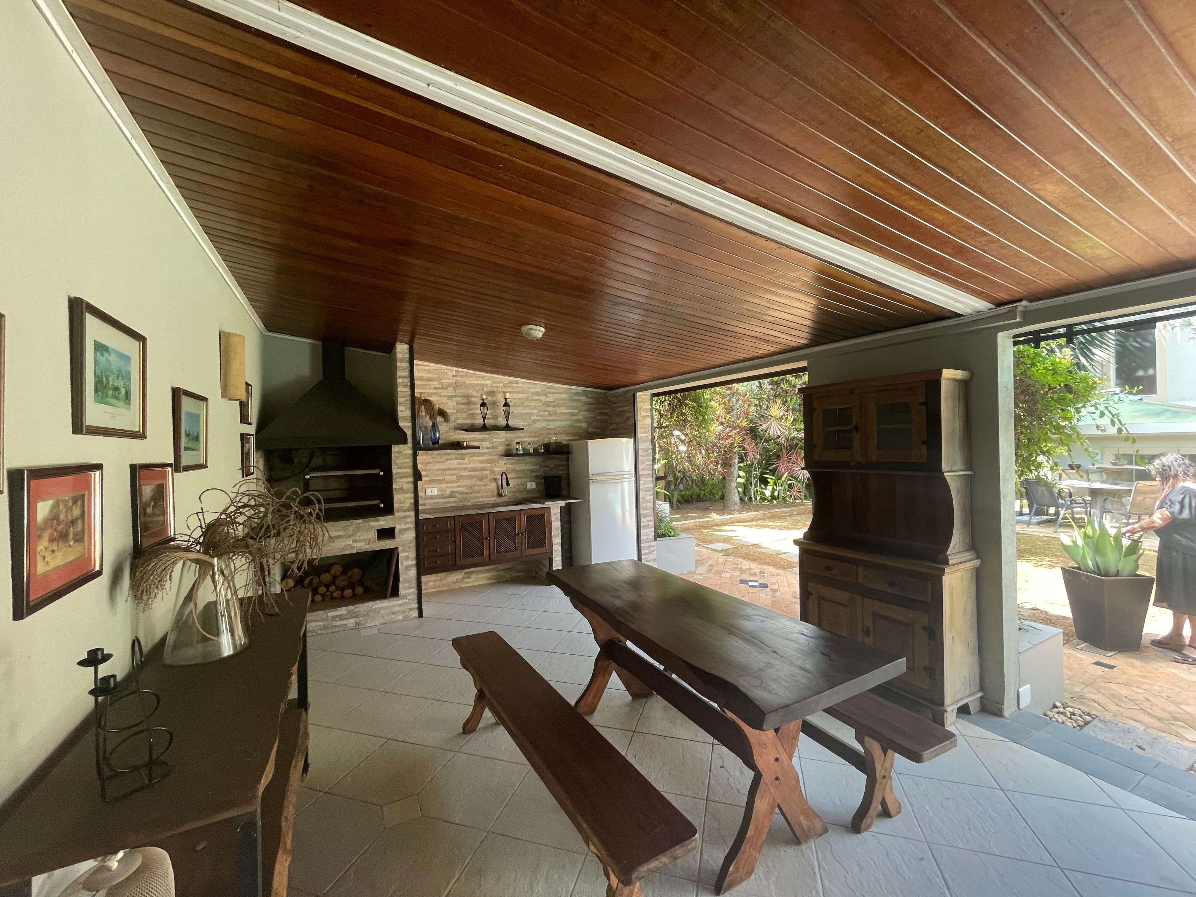 Casa de Condomínio para alugar com 4 quartos, 480m² - Foto 85