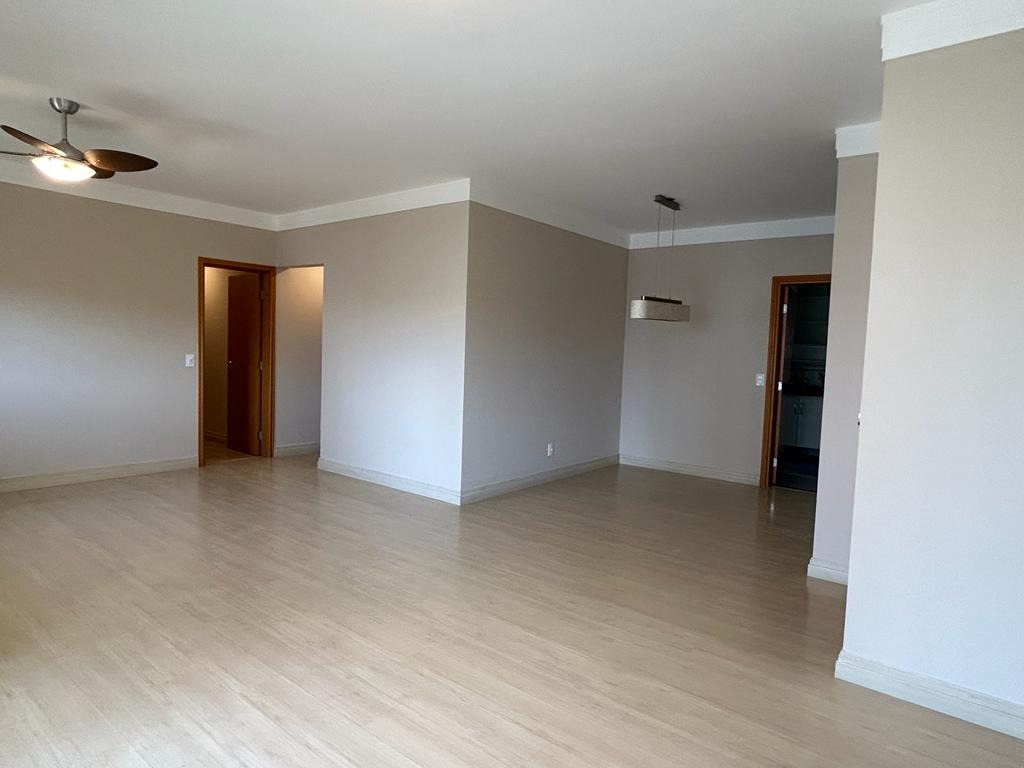 Apartamento, 3 quartos, 139 m² - Foto 2