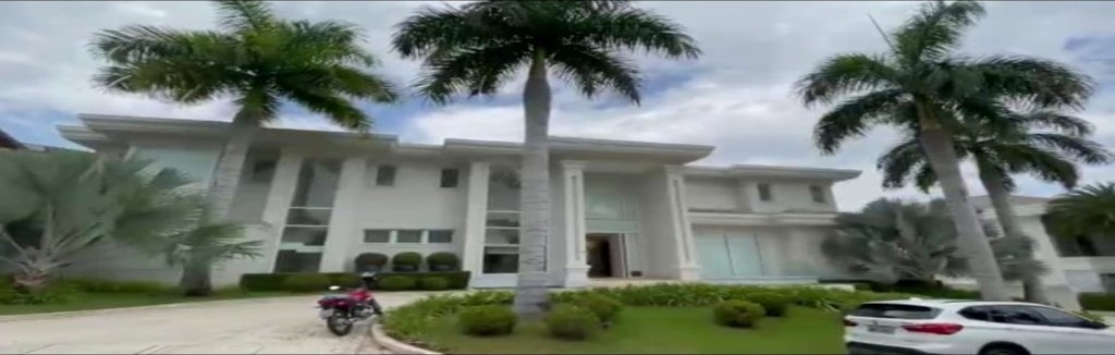 Casa de Condomínio, 5 quartos - Foto 1