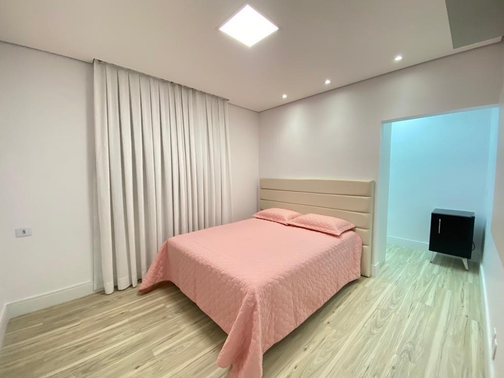 Casa, 3 quartos, 435 m² - Foto 57
