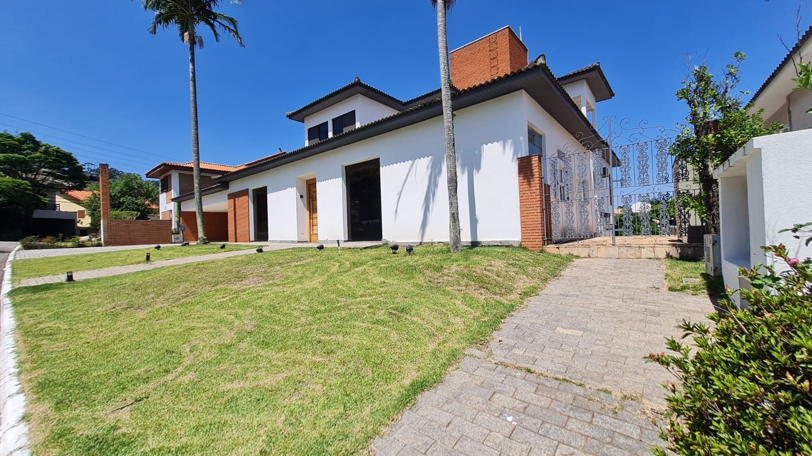 Casa, 4 quartos, 620 m² - Foto 4