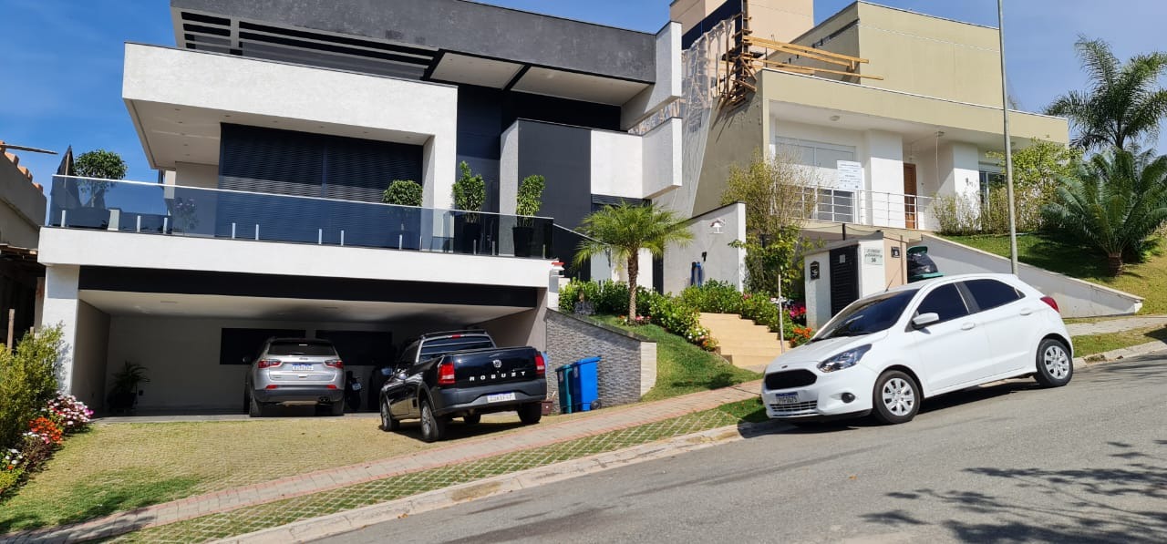 Casa, 3 quartos, 302 m² - Foto 1