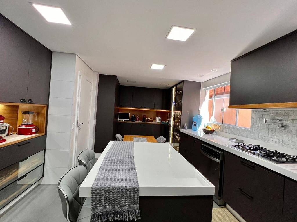 Casa, 5 quartos, 400 m² - Foto 4