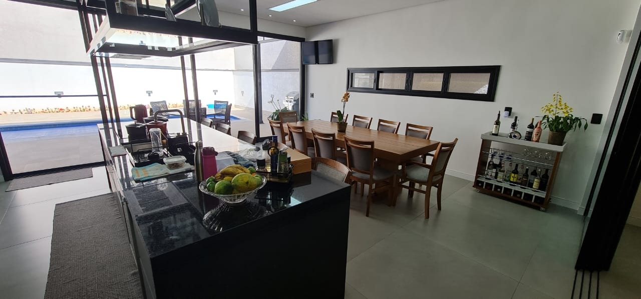 Casa, 3 quartos, 302 m² - Foto 3