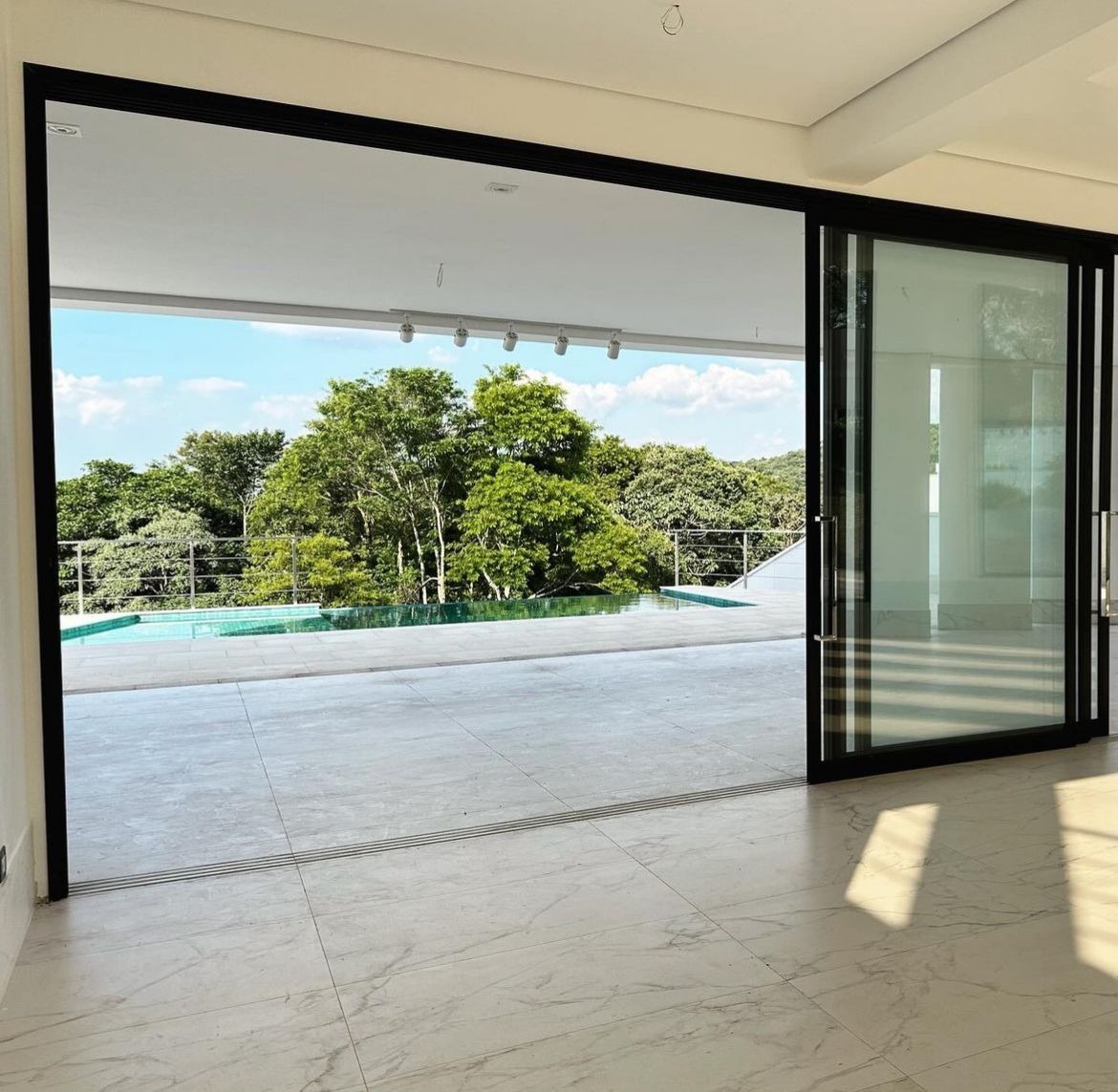 Casa, 4 quartos, 515 m² - Foto 2