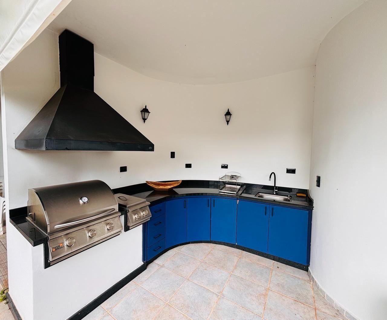 Casa de Condomínio à venda e aluguel com 4 quartos, 520m² - Foto 30