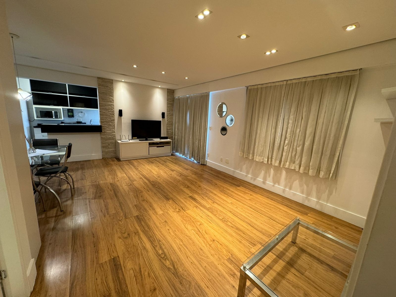 Apartamento, 1 quarto, 63 m² - Foto 3