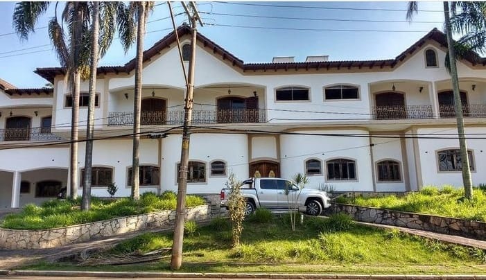 Casa, 7 quartos, 1800 m² - Foto 2