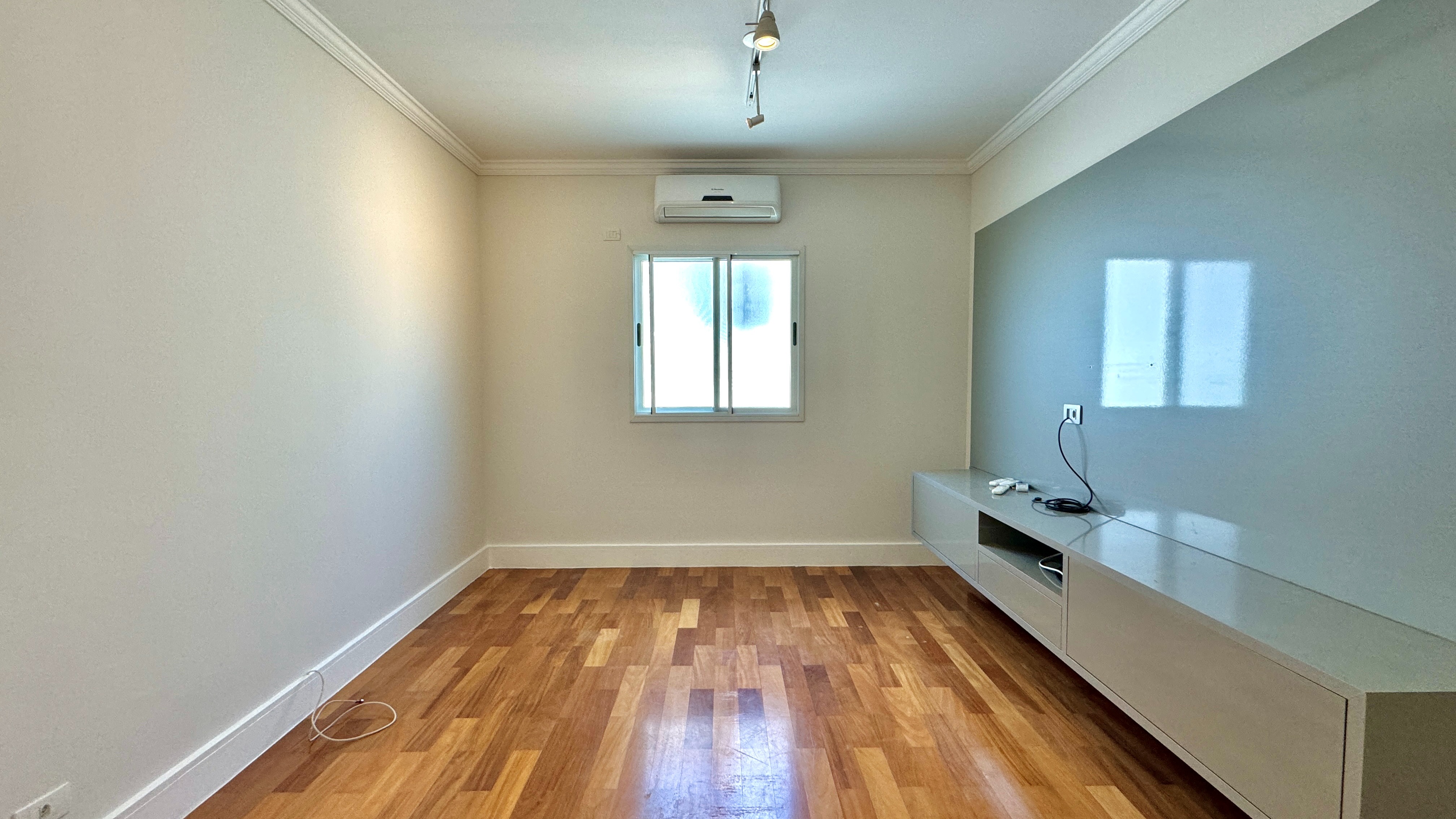Casa, 4 quartos, 330 m² - Foto 8