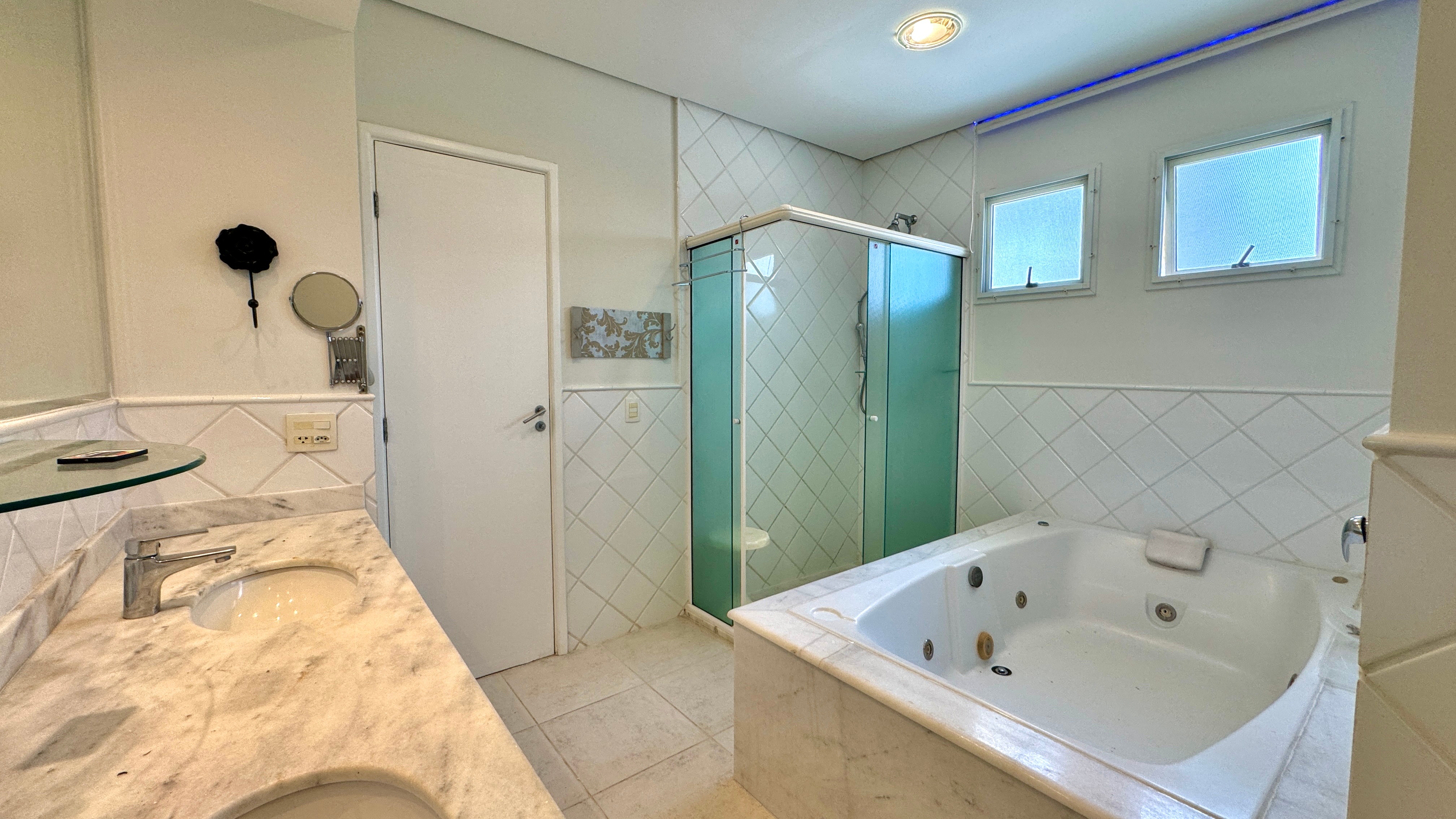 Casa, 4 quartos, 330 m² - Foto 15