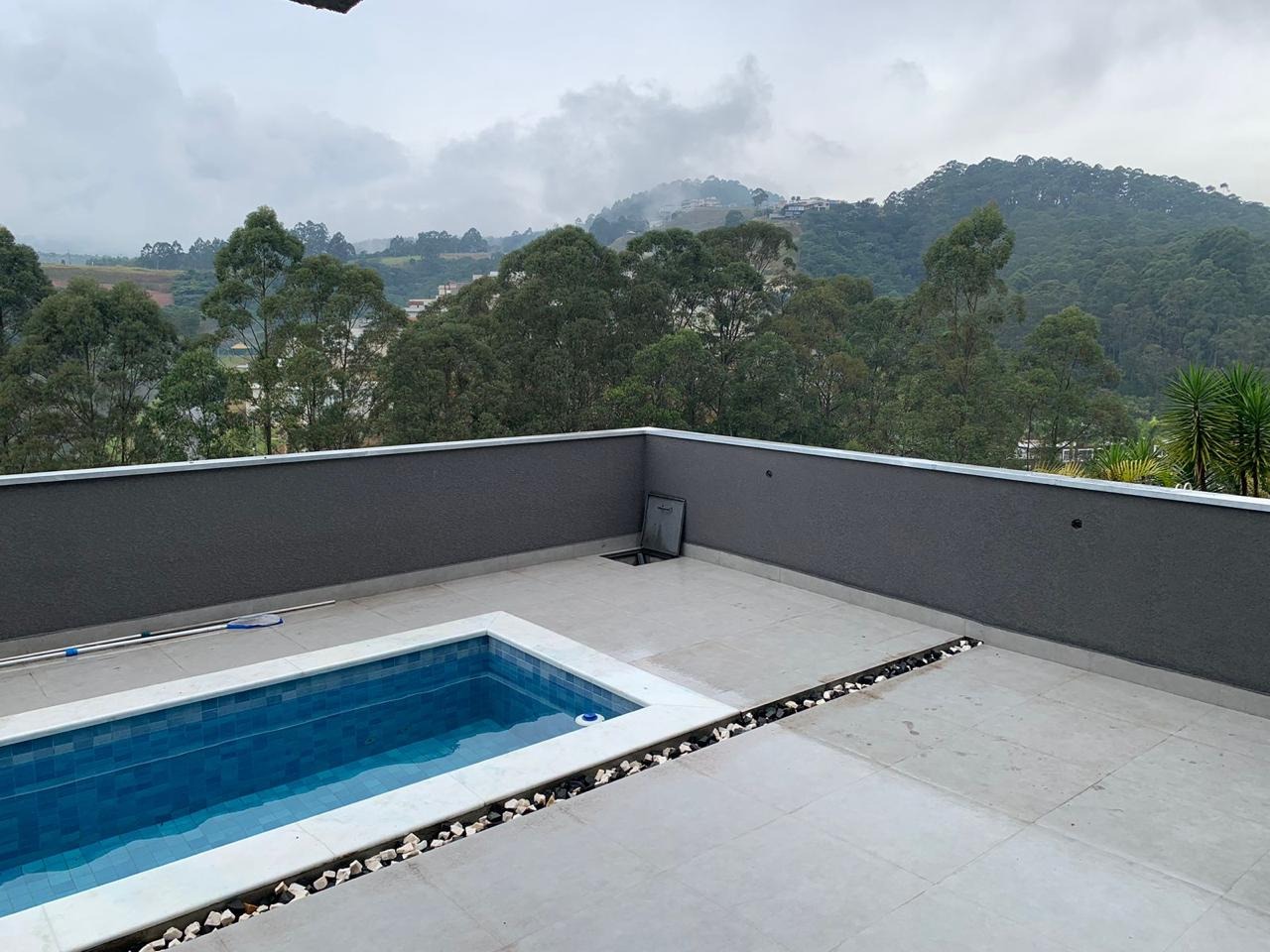 Casa, 4 quartos, 347 m² - Foto 2