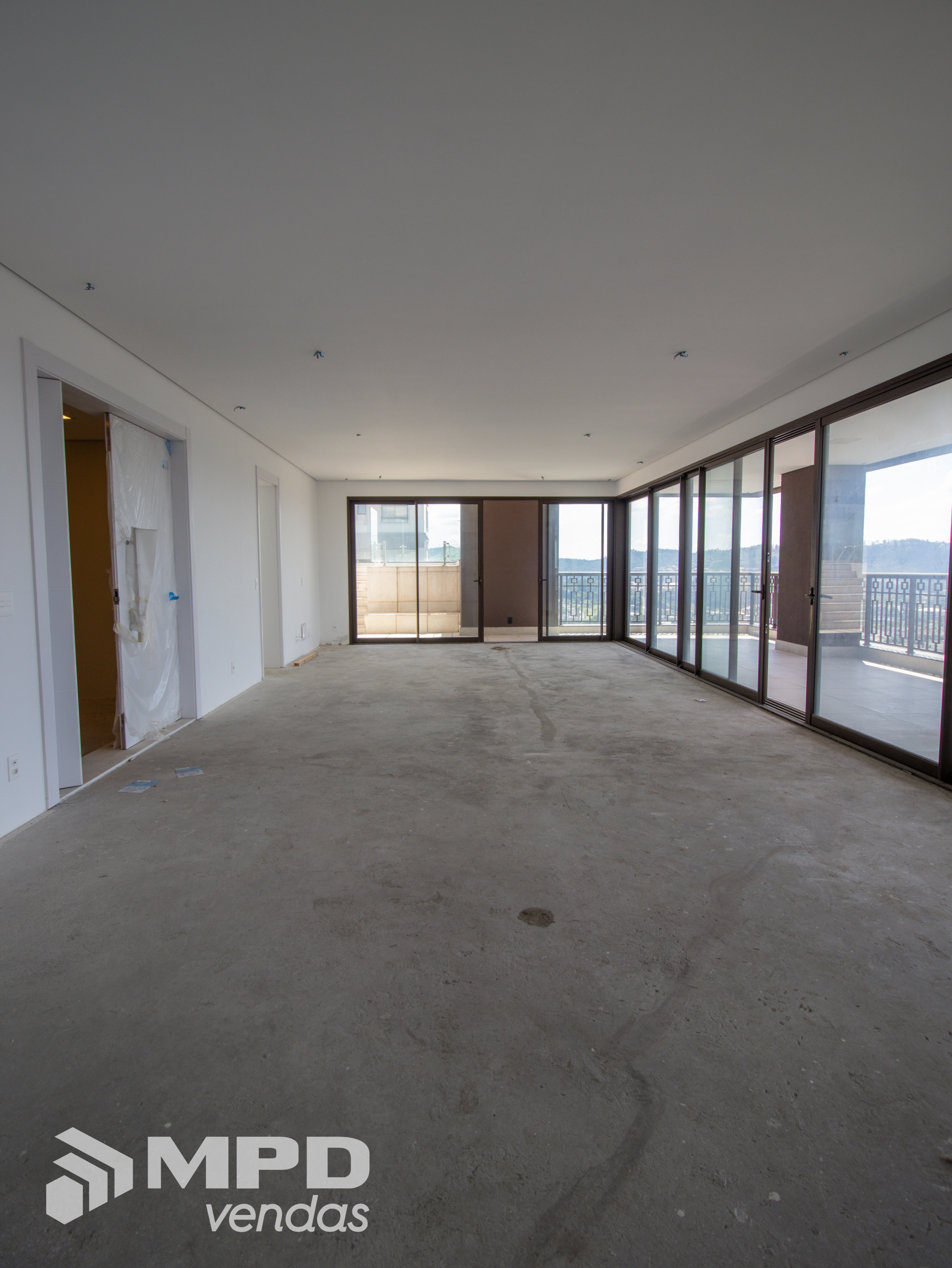 Cobertura, 4 quartos, 708 m² - Foto 2