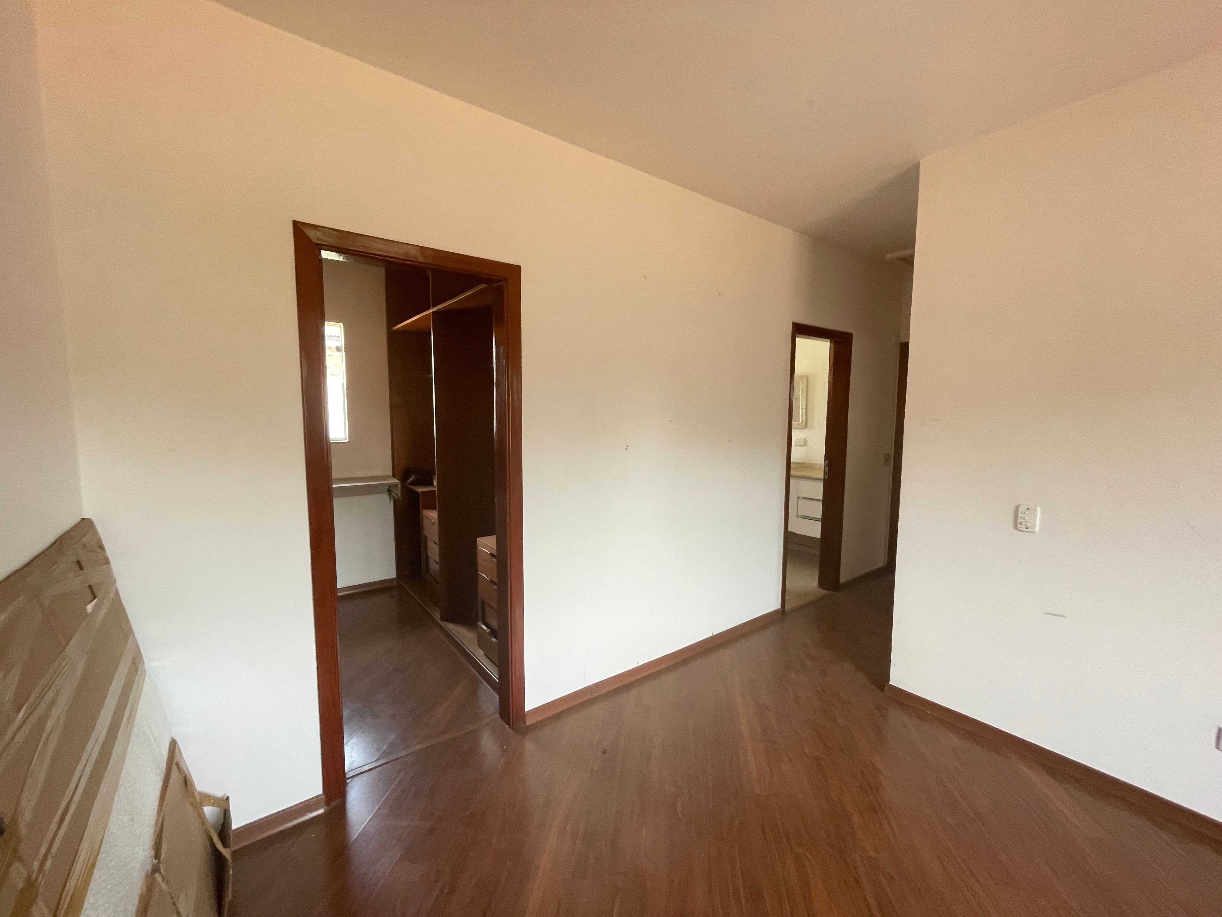 Casa, 5 quartos, 240 m² - Foto 32