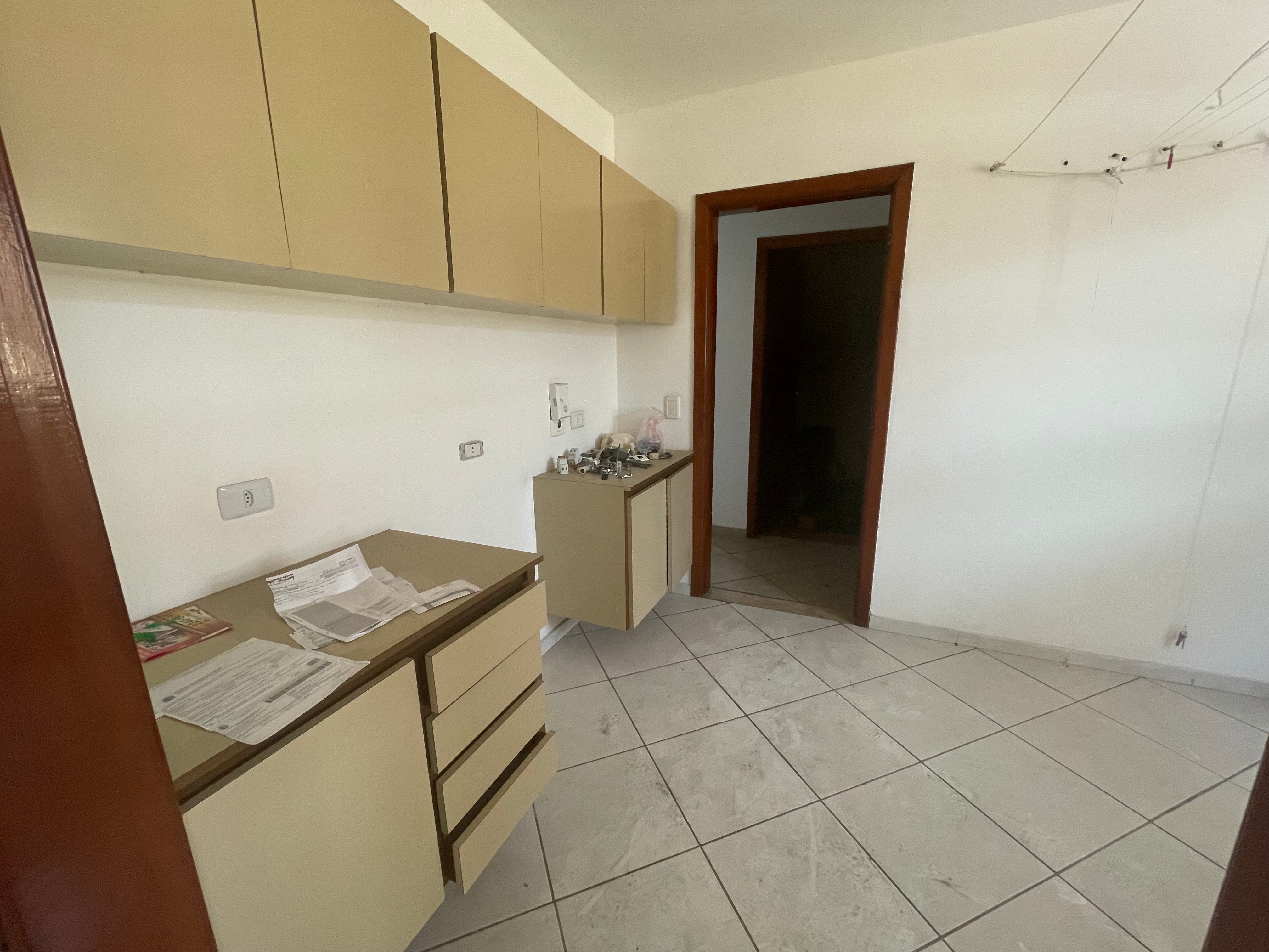 Casa, 5 quartos, 240 m² - Foto 14