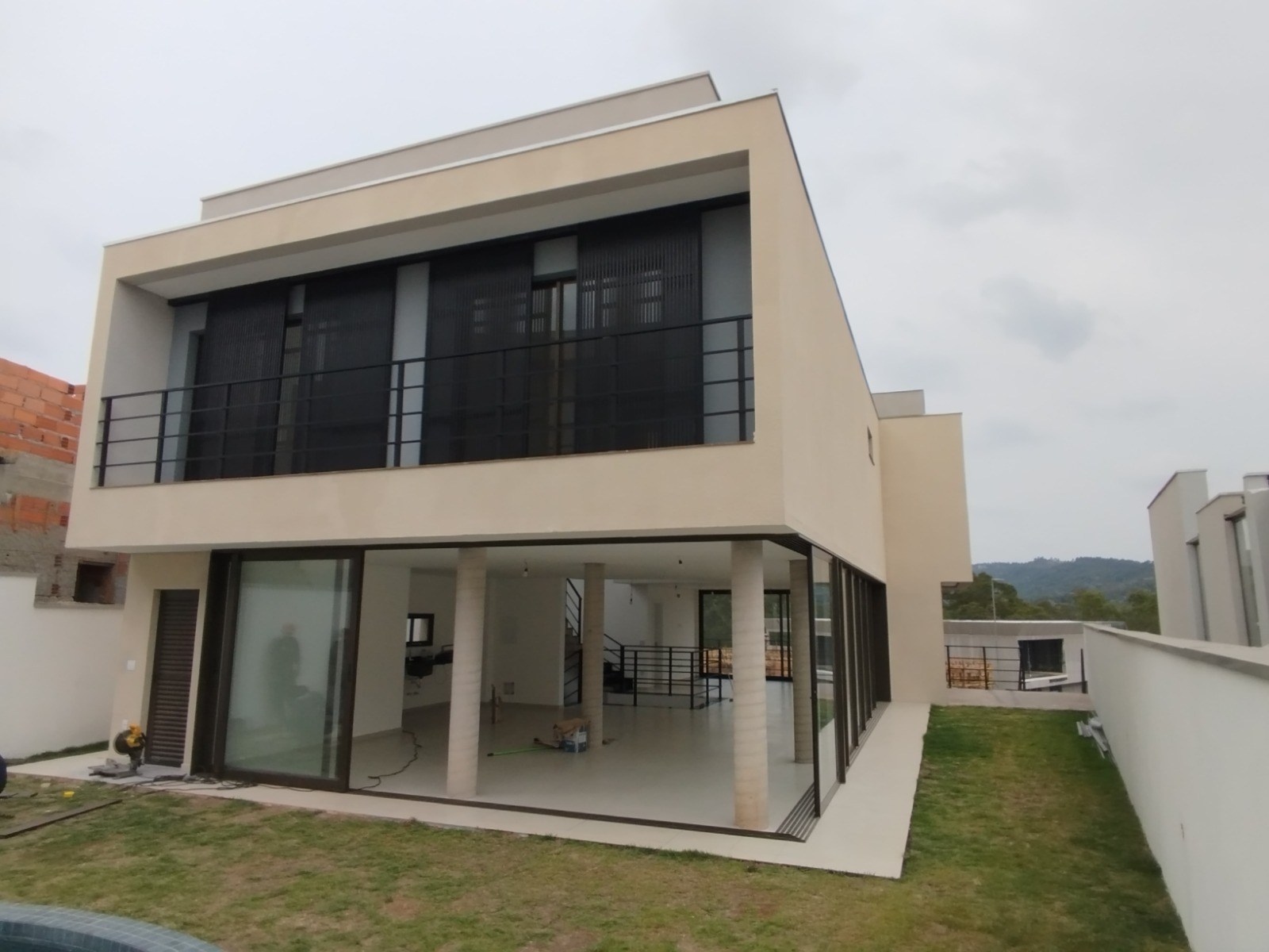 Casa, 4 quartos, 340 m² - Foto 1