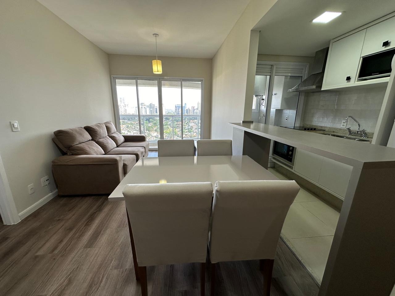 Apartamento, 1 quarto, 50 m² - Foto 1