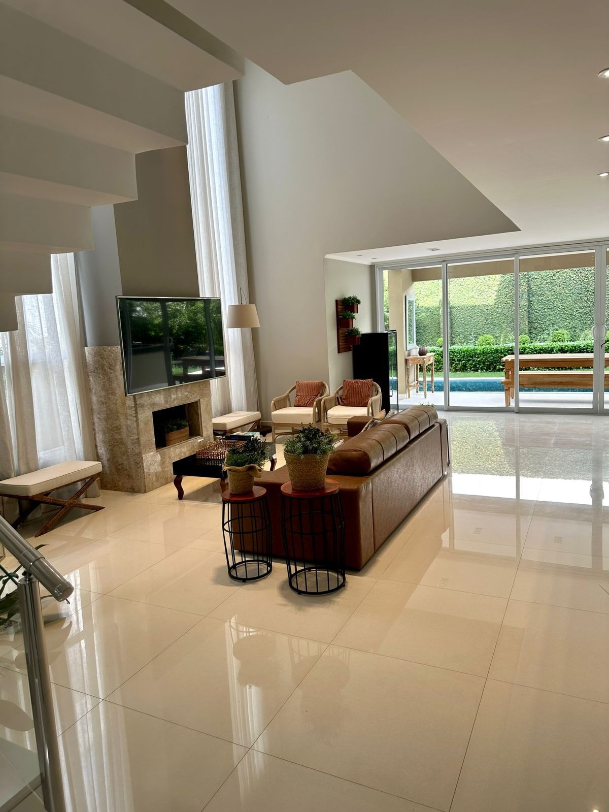 Casa, 5 quartos, 340 m² - Foto 4
