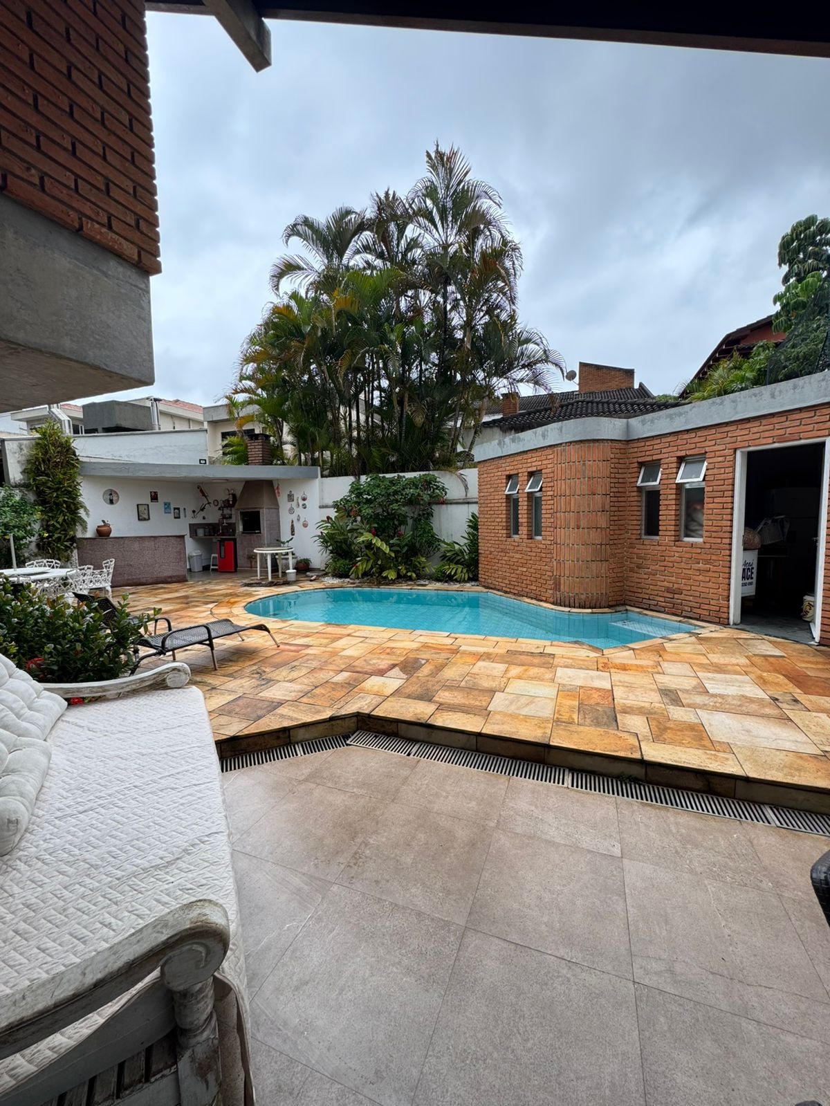 Casa, 3 quartos, 325 m² - Foto 43