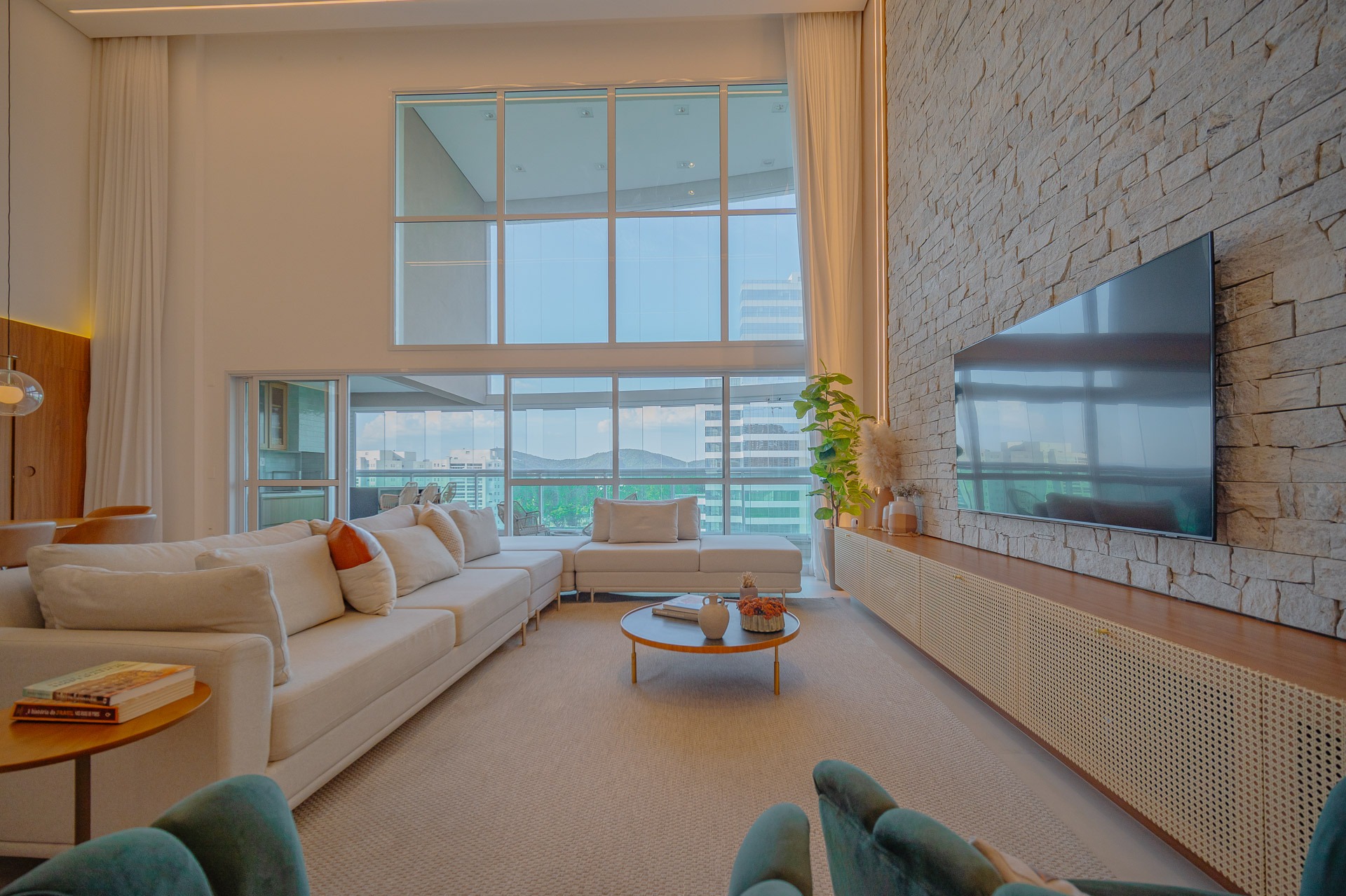 Apartamento, 4 quartos, 338 m² - Foto 1