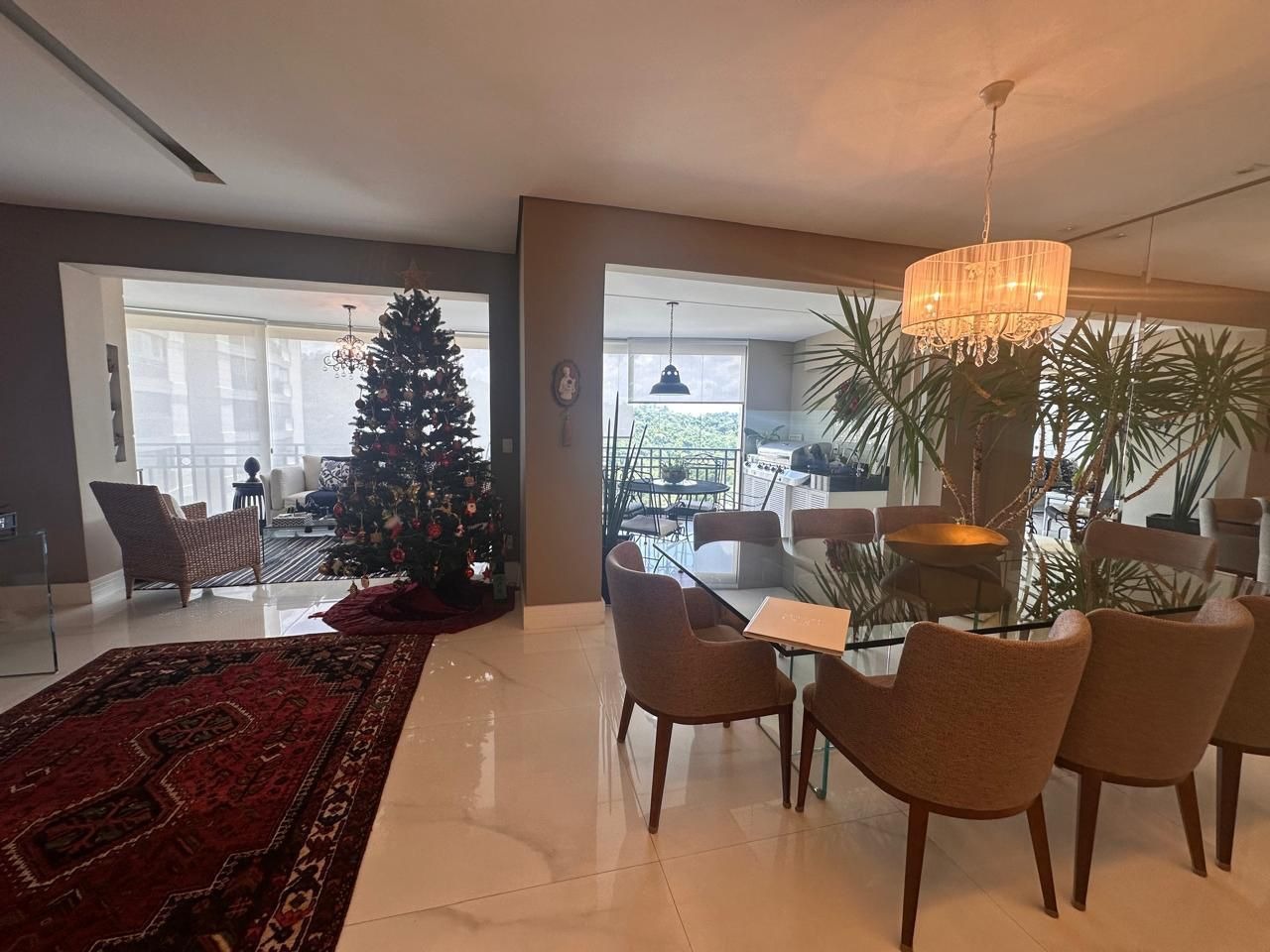 Apartamento, 3 quartos, 201 m² - Foto 1