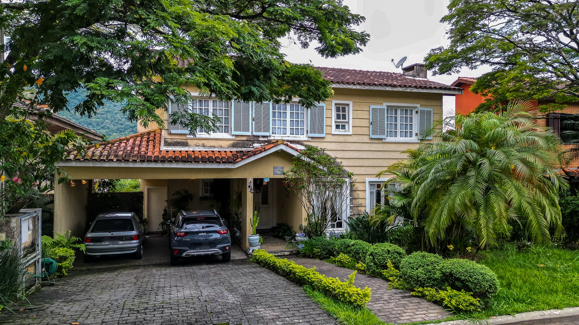Casa, 5 quartos, 361 m² - Foto 2