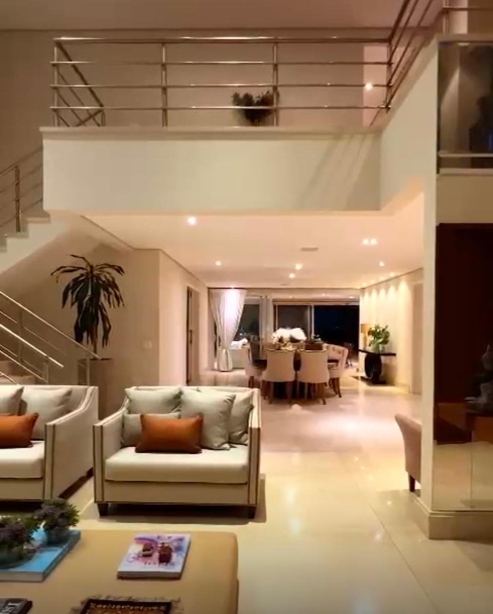Casa, 4 quartos, 800 m² - Foto 1