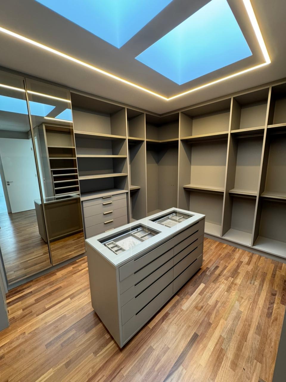 Casa de Condomínio à venda com 5 quartos, 845m² - Foto 29