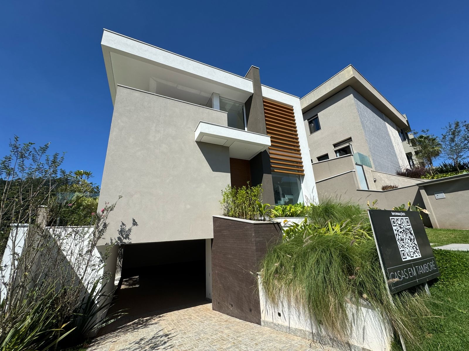 Casa, 4 quartos, 625 m² - Foto 1
