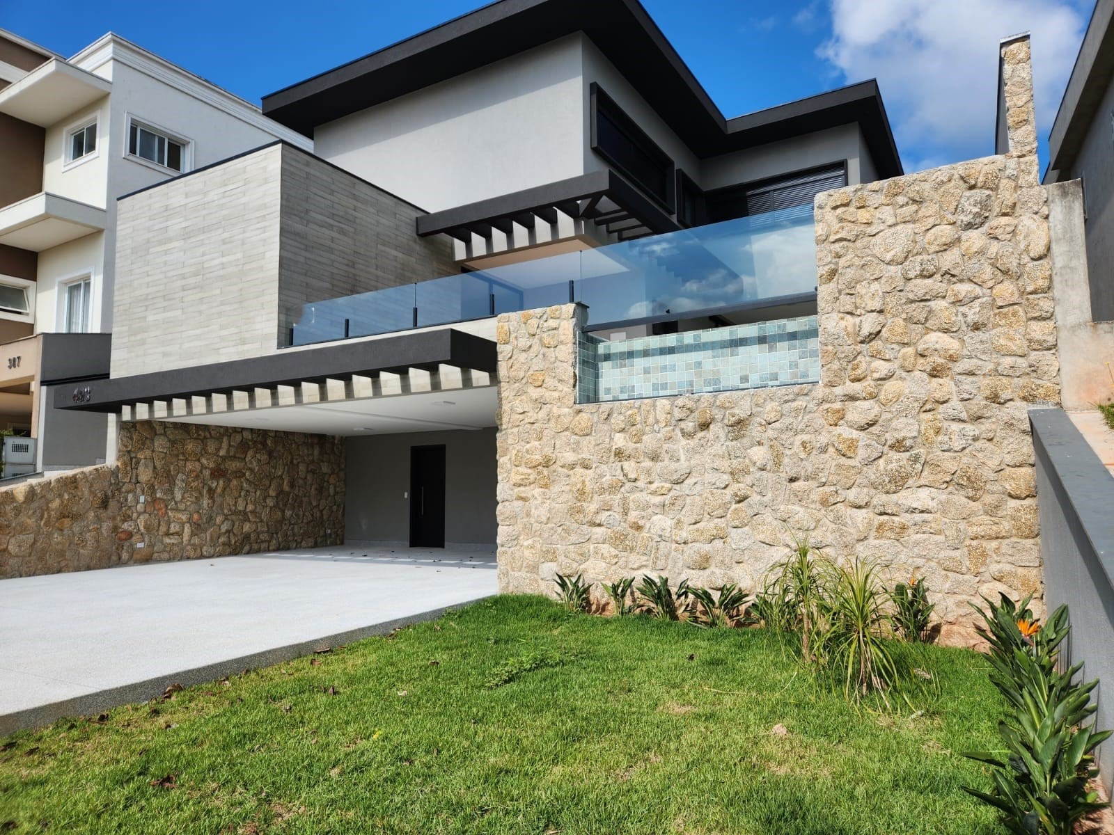 Casa, 4 quartos, 364 m² - Foto 2