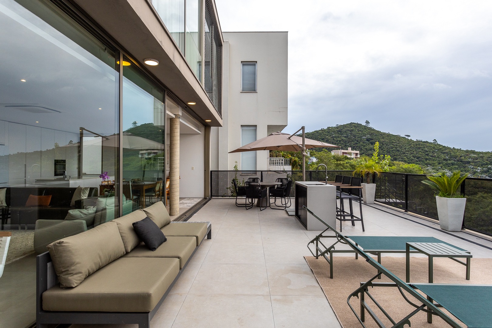 Casa, 4 quartos, 303 m² - Foto 4