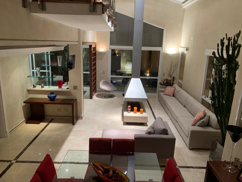Casa de Condomínio à venda e aluguel com 4 quartos, 430m² - Foto 1