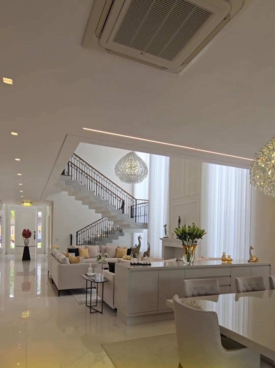 Casa, 5 quartos, 765 m² - Foto 1