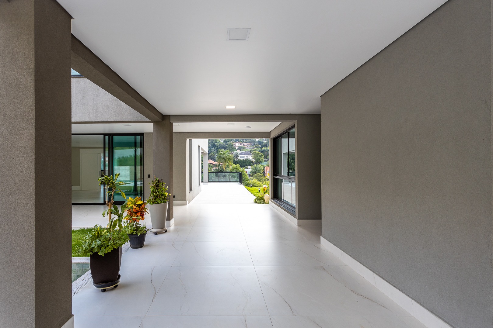 Casa, 4 quartos, 1305 m² - Foto 42